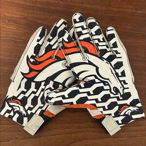 Nike Denver Broncos Football Gloves